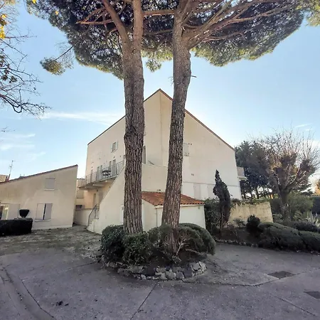 1 Bedroom Beautiful In Apartman