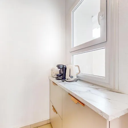 1 Bedroom Amazing In * Royan