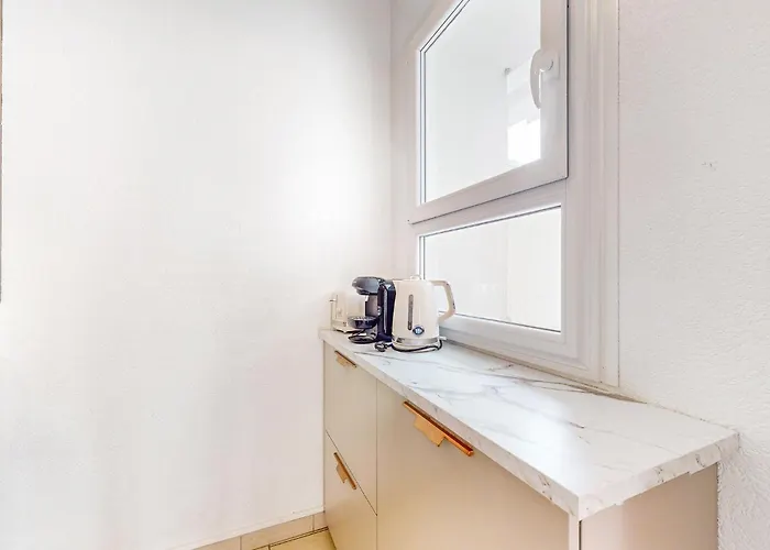 1 Bedroom Amazing In * Royan